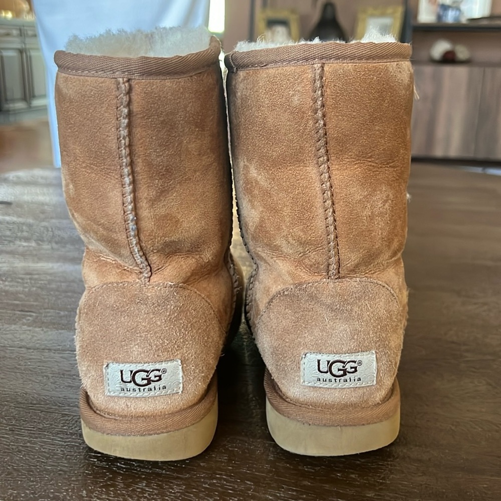 Ugg Women’s Classic short II
